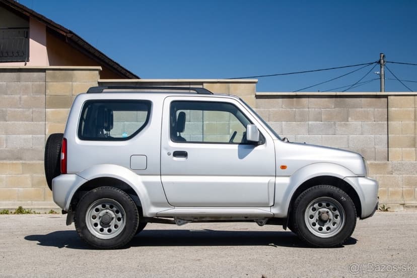 Suzuki Jimny /AJ NA SPLATKY/