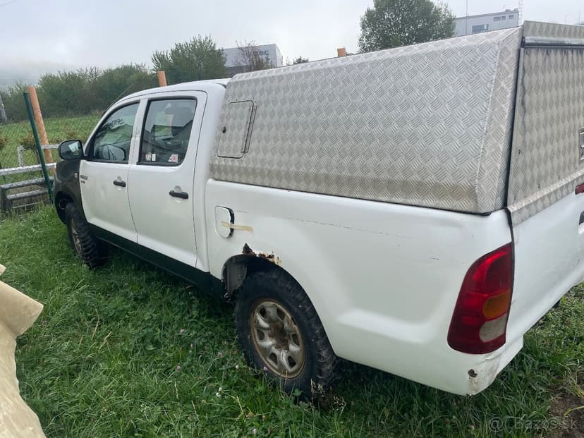 Toyota Hilux 2,5  75kw