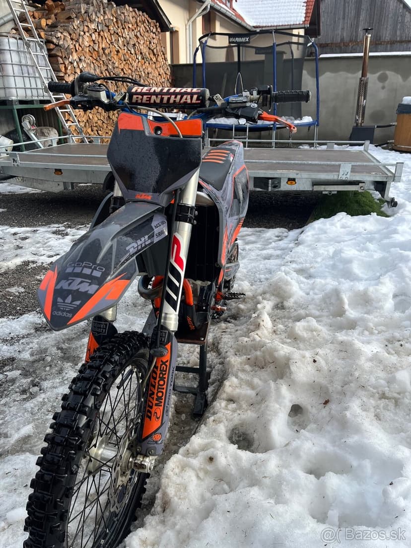 SXF 450 2018 + AKRAPOVIC VYFUK A ZVOD