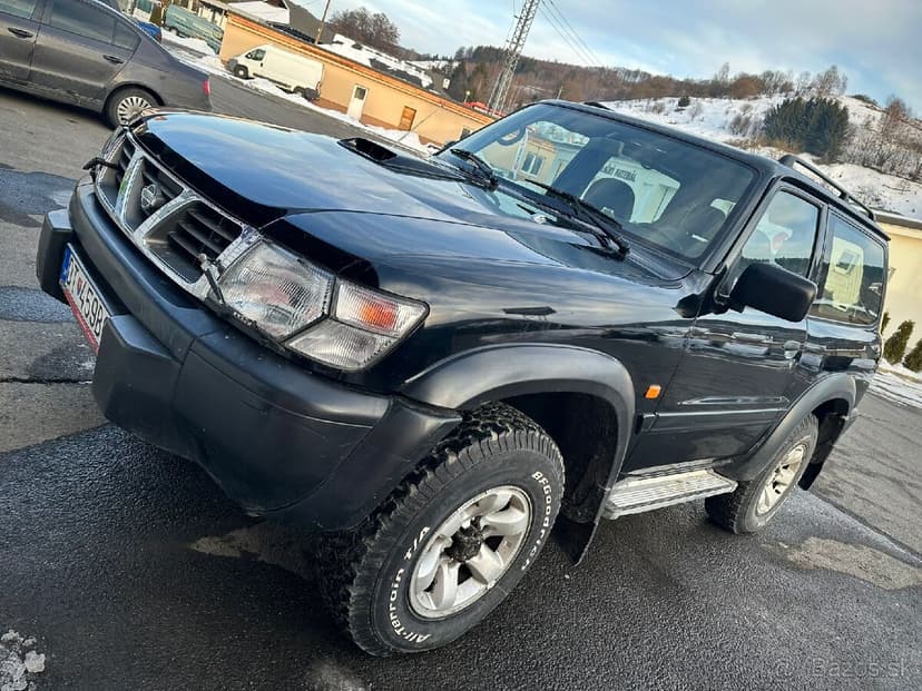 Nissan Patrol Y61 3.0D 116kw, Manuál