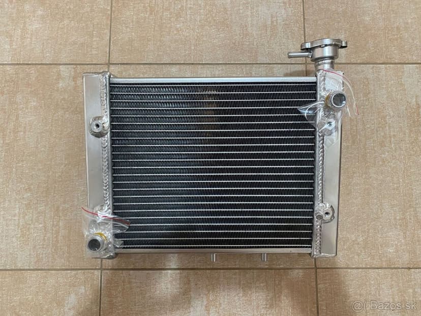 CELOHLINÍKOVÝ CHLADIČ CAN-AM OUTLANDER 500/650/800 2007-2014