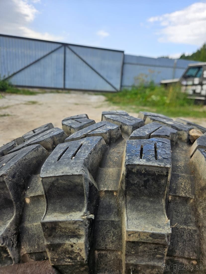 Maxxis Trepador  35x12,5 r15