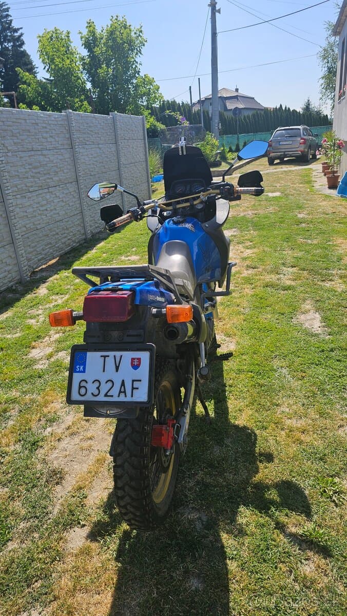 Suzuki DR 650 RSE