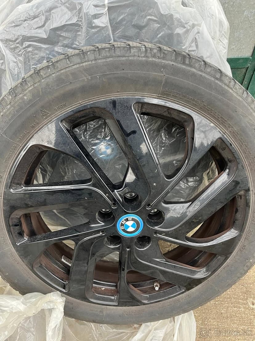 Komplet sada zimných pneumatík na originál BMW hliníkových