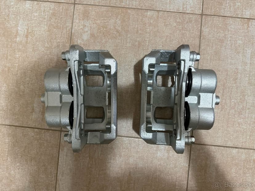 NISSAN PATROL Y60 - STAGE 1 PŘEDNÍ BRZDOVÁ SADA