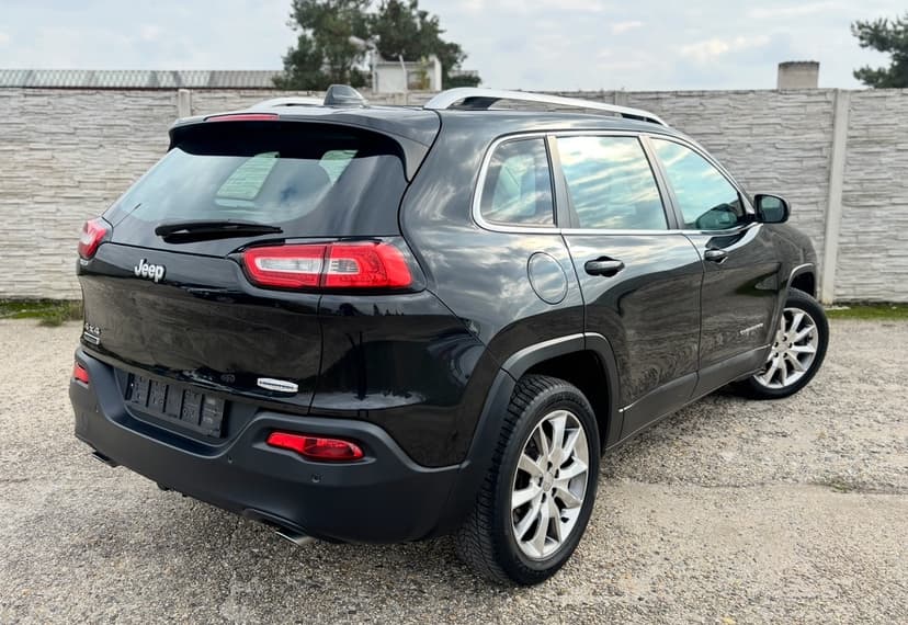 JEEP CHEROKEE 2.0 M-JET LONGITUDE 4x4 AT