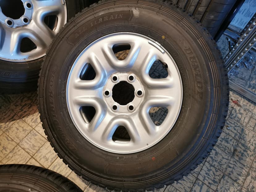 NOVÉ PNEU - 245/75 R17 - terénne Dunlop (4 ks) DOT 22
