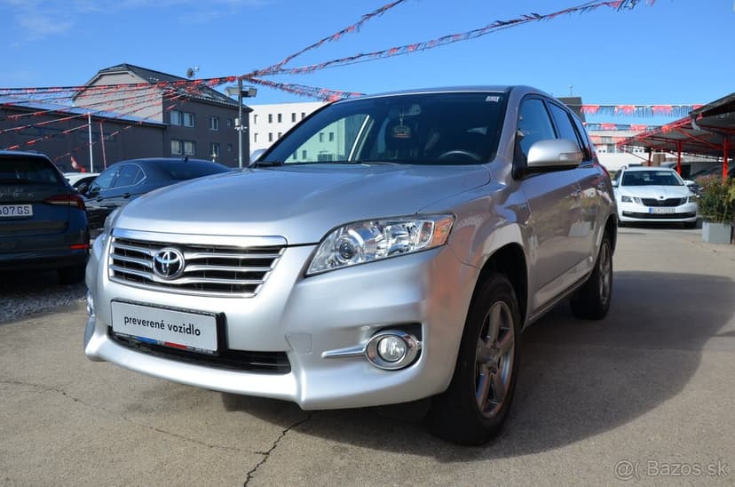 Toyota RAV4 2,2 D 110KW 4x4 AT6 Lux