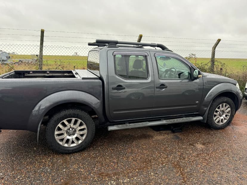 Nissan navara