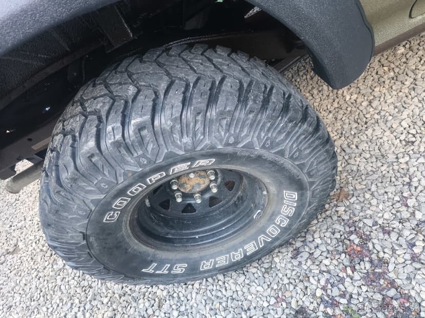 6x139.7 R15 35x12,5 Cooper