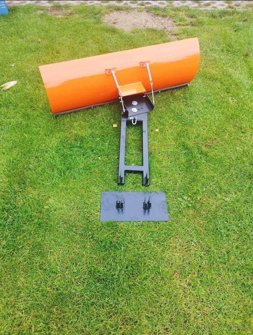 Snežný pluh,  radlica na štvorkolku