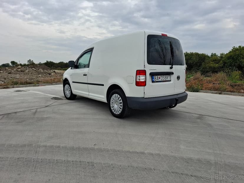 Predám VW Caddy Kasten 1,6i 75KW  r.v. 7/2007 Slovenské auto