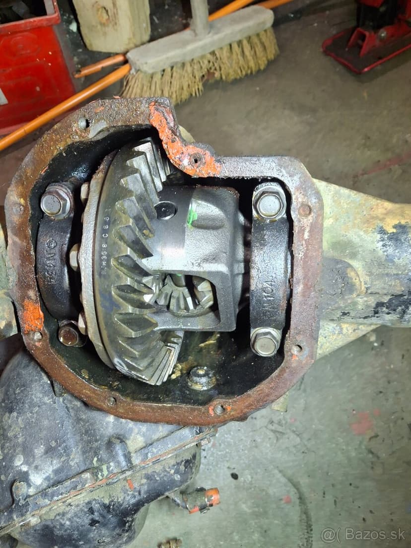 Diely náprav nissan patrol k160/260