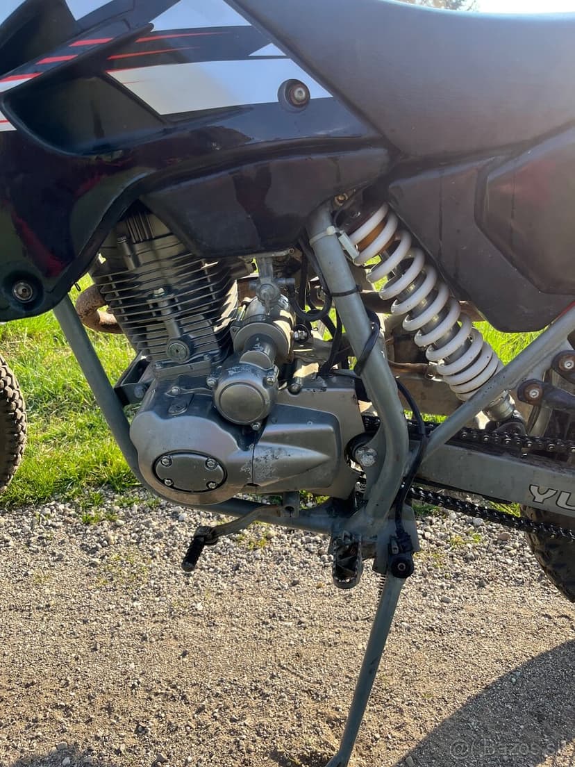 Predám YUKI ST 125 GY4