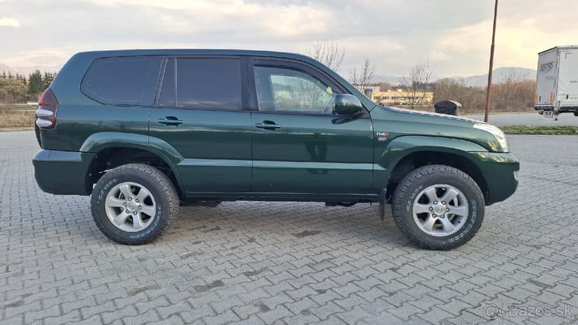 Toyota land cruiser 120