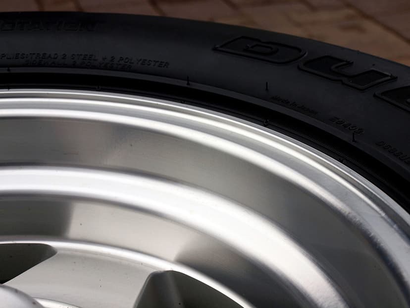 15" 6x139,7 EXCENTRIC 275/60R15 LEŠTĚNÉ CHEVY DODGE