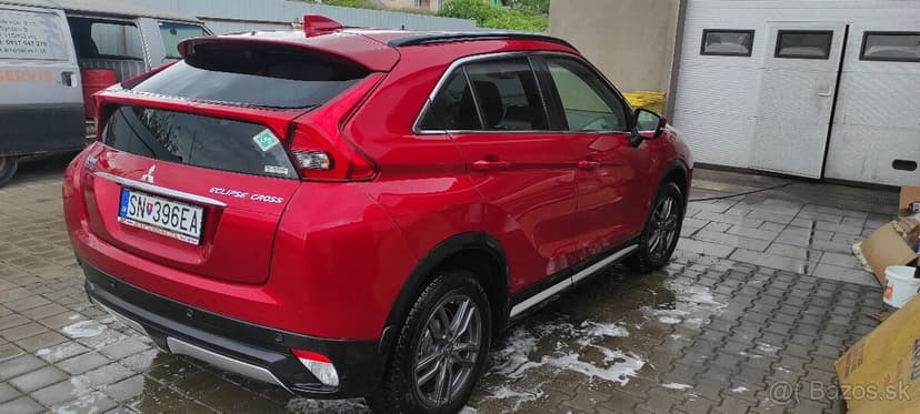 Predám Mitsubishi eclipse cross benzín/lpg