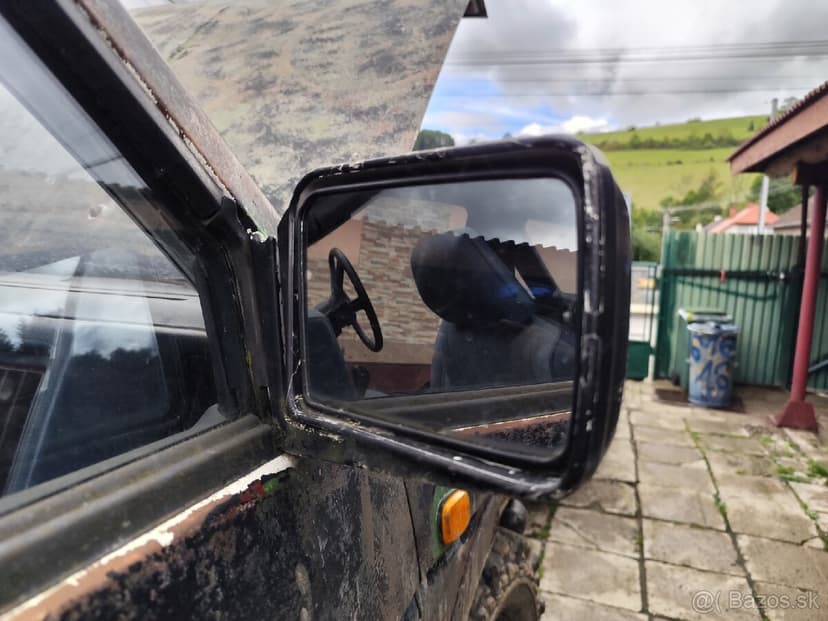 Rozpredám Nissan Terrano 1 WD21 2,7 TD 74kw