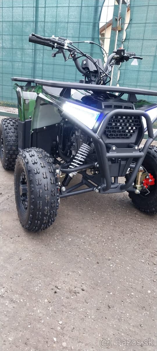 Štvorkolka Explorer 110CC automat 7col DO