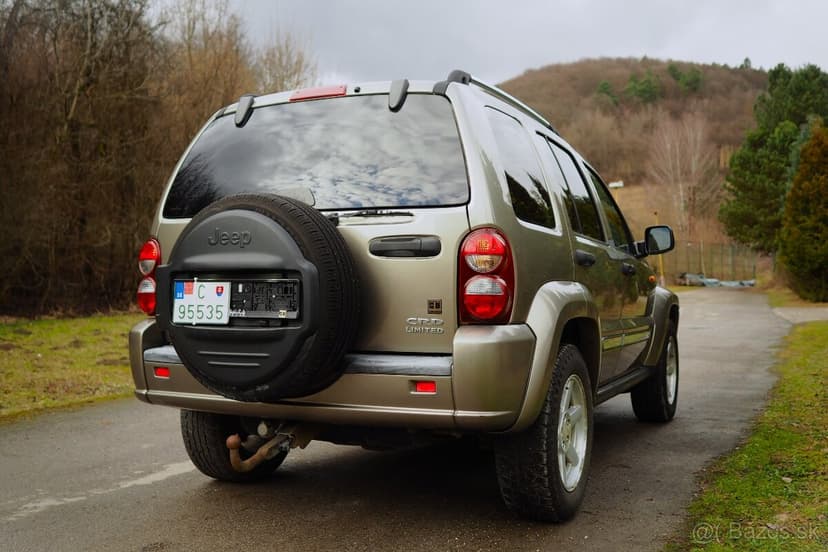 JEEP CHEROKEE 2.8 CRD 120kW LIMITED 4x4 - 6-st.Manuál,Ťažné