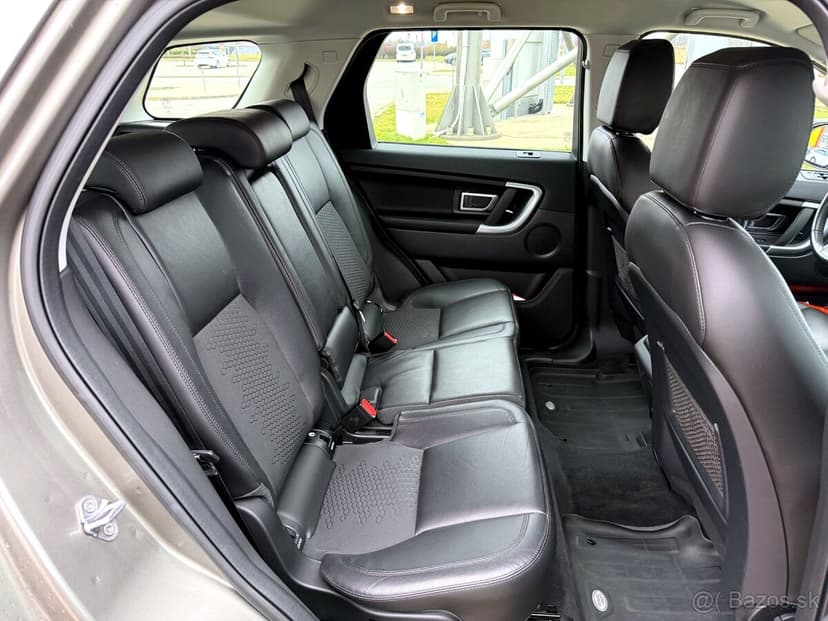 Land Rover Discovery 2.0L TD4 SE AWD AT 132kW180HP A8