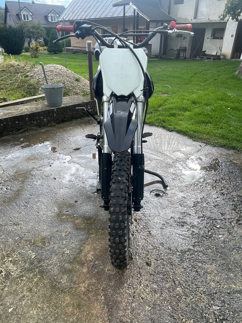 XMotos 140ccm