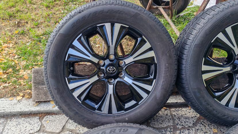 6x139,7 R19 --- TOYOTA HILUX