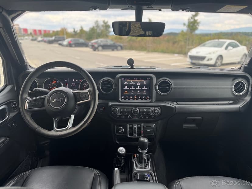 Jeep Wrangler Sahara 2018 – 147 kW – Automat – TOP stav