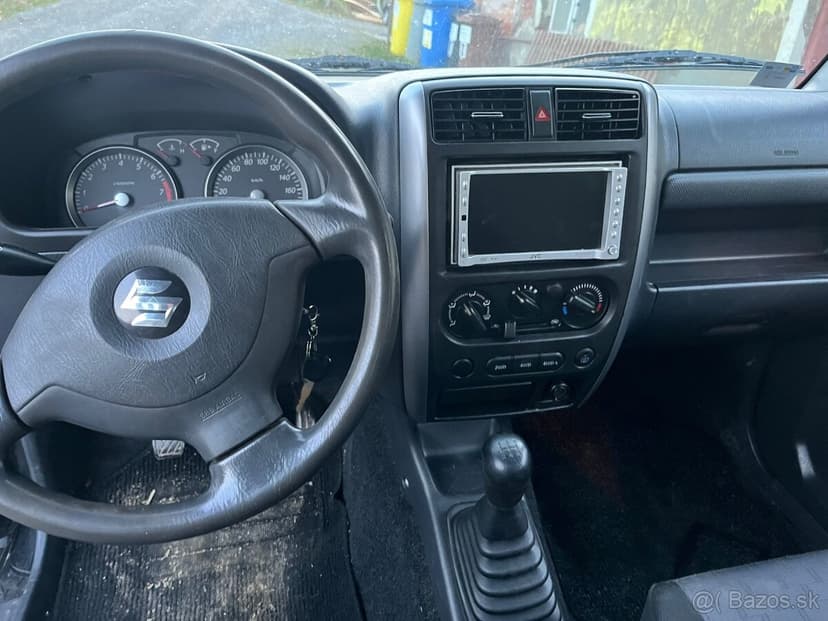 Suzuki Jimny 1.3 2010