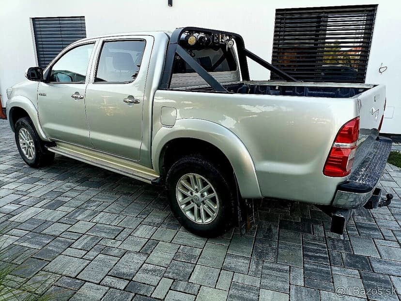💥 TOYOTA HILUX 2.5DI-D - SPLÁTKY UŽ OD 0% AKONTÁCIE 💥