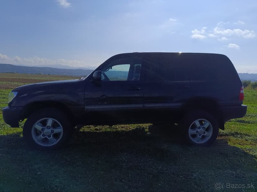 Toyota Land Cruiser J100 4.2 TD 150kW 2003 A/T IronMan