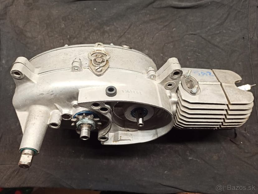 Jawa 50 pionier 20 , 21  , 23 mustang