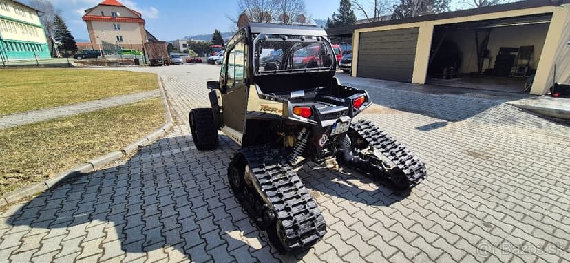 Snežné pásy na polaris RZR 800S