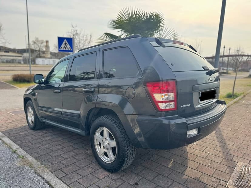 JEEP GRAND CHEROKEE 3.0 CRD LAREDO
