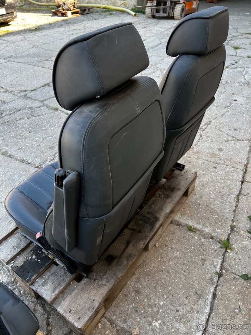 Range Rover L322 kozene lamaci sedacky