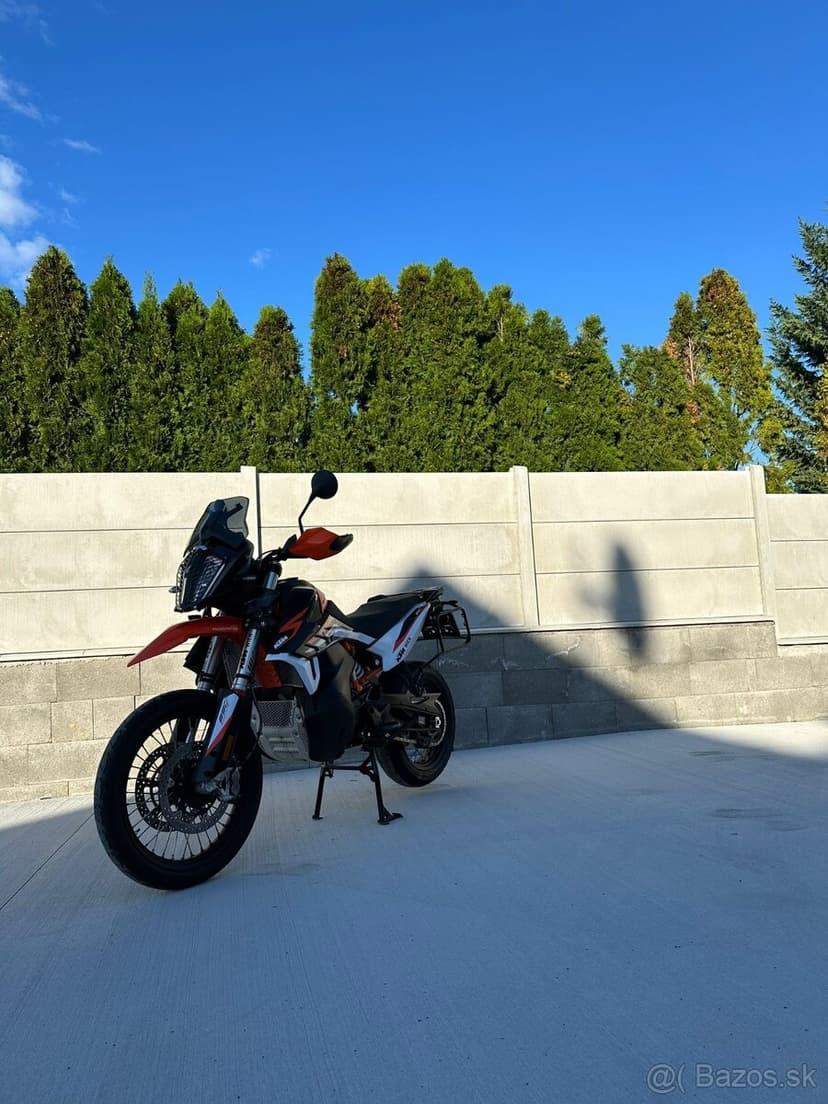 Predám KTM 890 Adventure R 2021