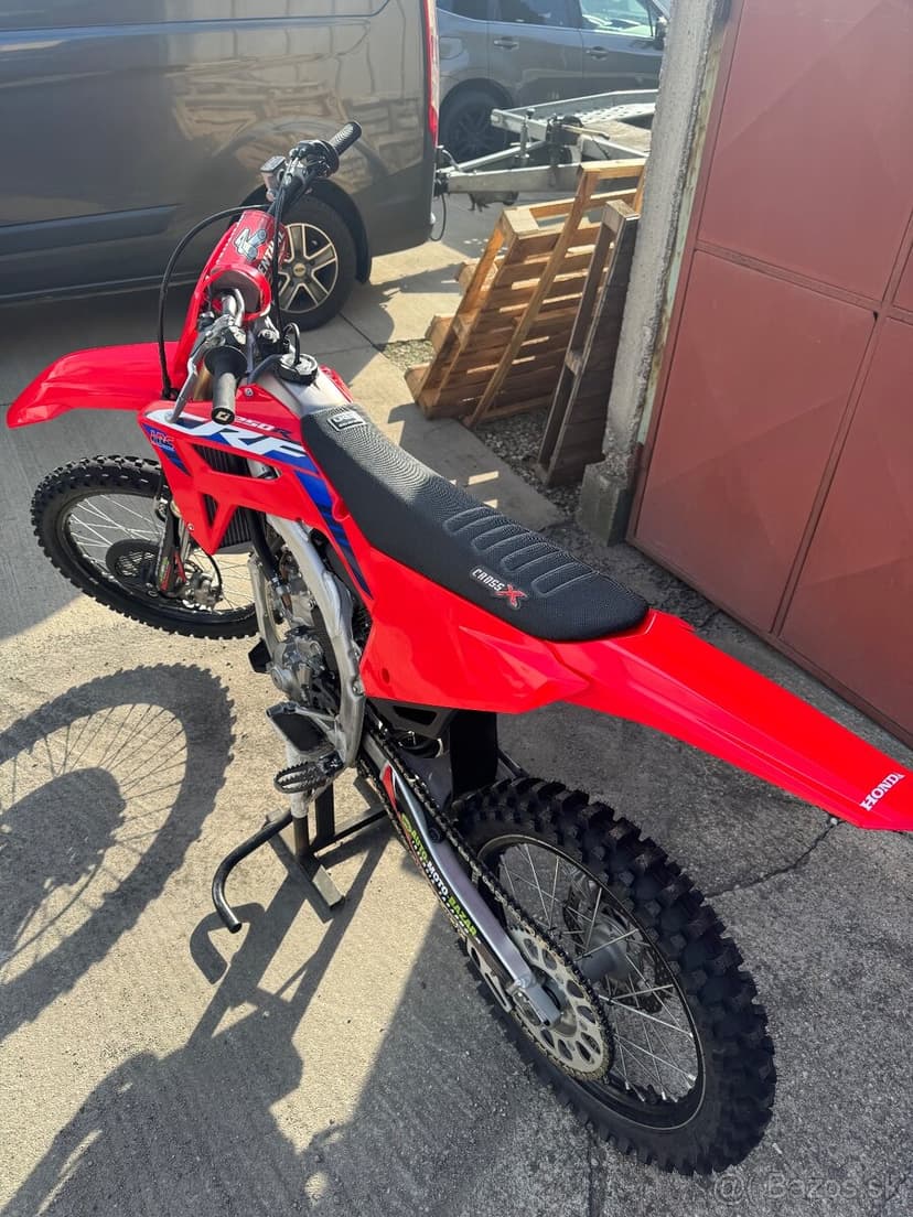HONDA CRF 250 R