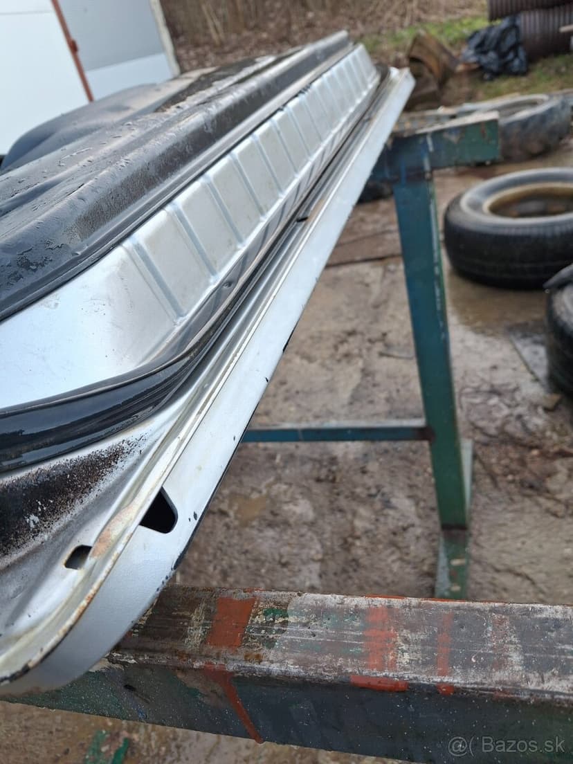 Diely suzuki jimny 1.3 60kw