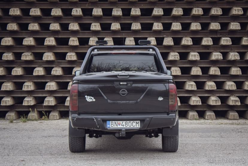 Nissan Navara Trek-1 Edition | Lift Kit | LED Rampa |