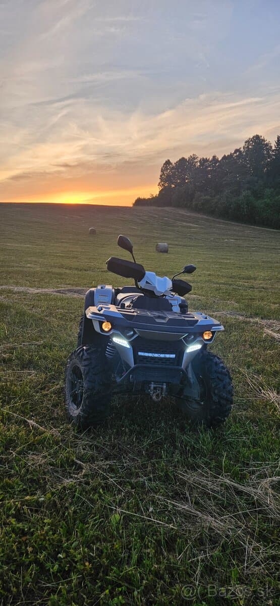 Štvorkolka linhai 550l