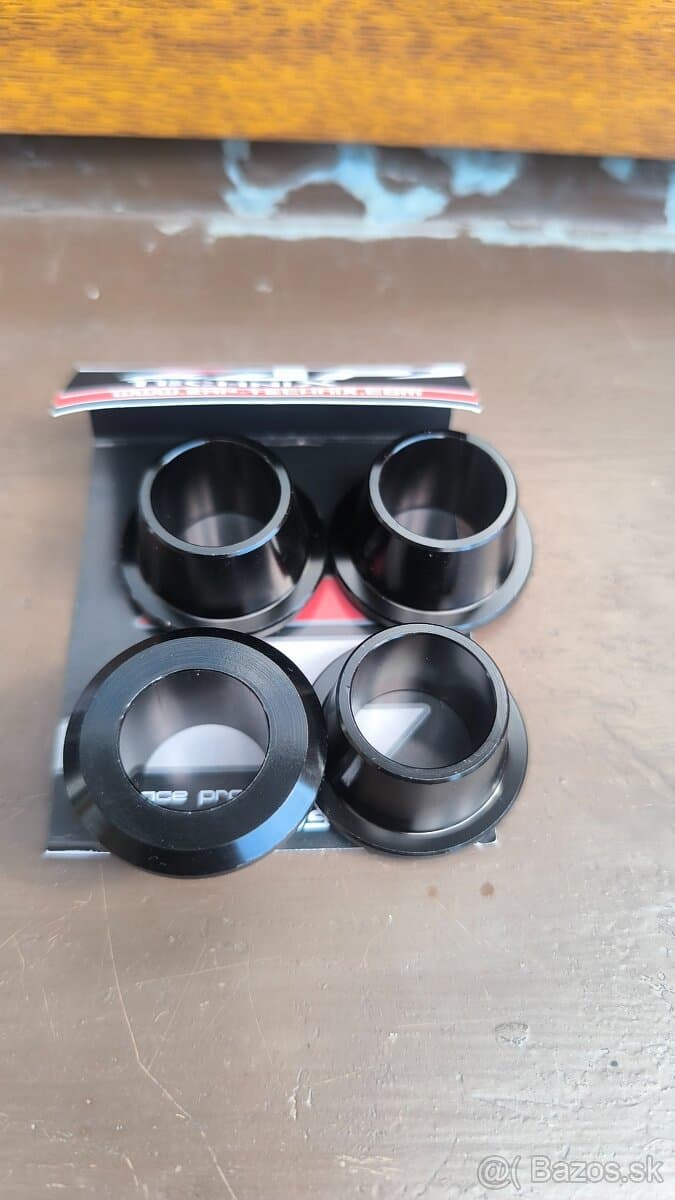 Hliníkové púzdra držiakov-klemov riadidiel KTM,Husqvarna