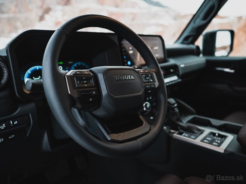 TOYOTA LAND CRUISER 2024 EXECUTIVE+FAMILY