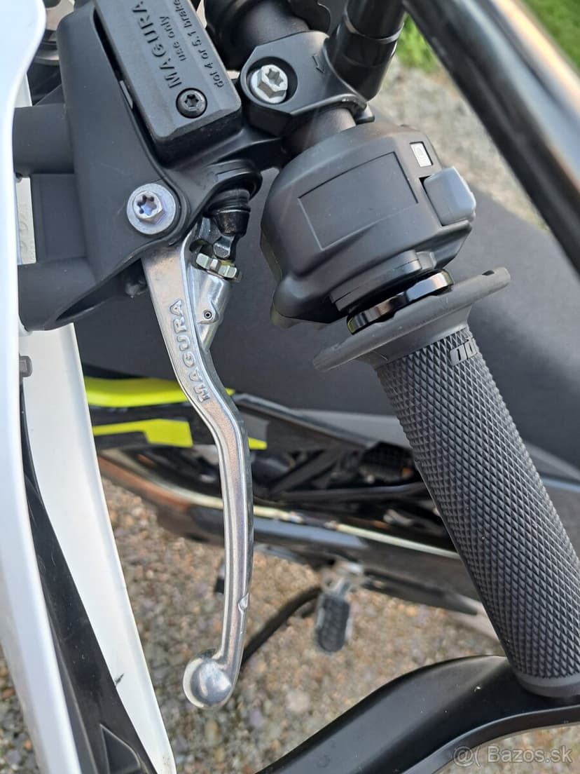 Predám husqvarna 701 sm