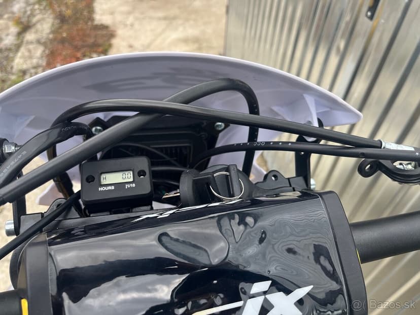 Enduro asix xb83 250cm3 5manual