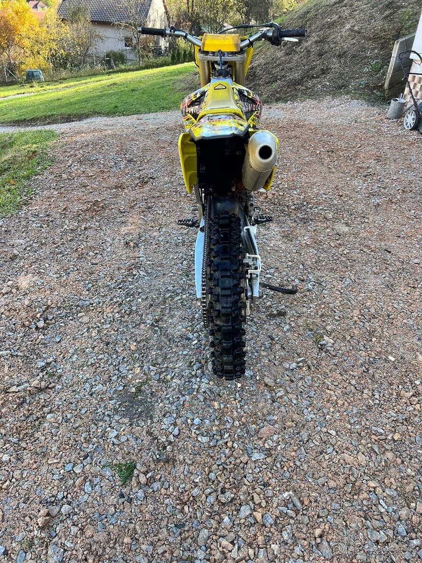 Suzuki rmz 450