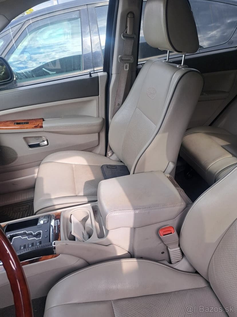 Jeep Grand Cherokee 3.0 crdi 160kw