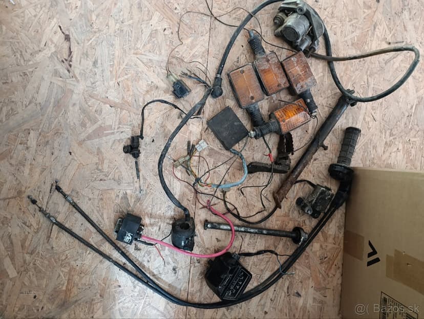 Diely na yamahu dt 125