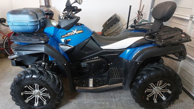 Cf moto Gladiator x550 EFI 4X4 long