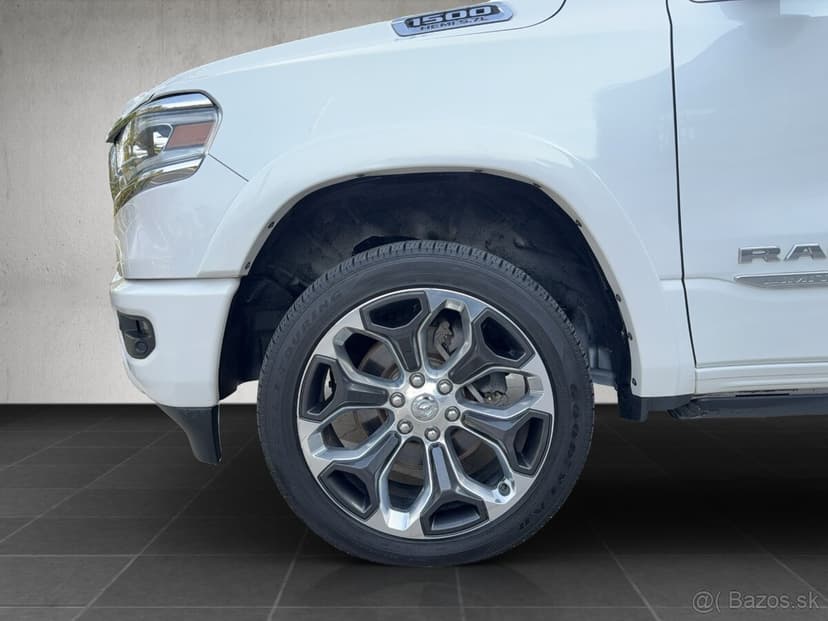 DODGE Ram 1500 CrewCab 5.7 V8 HEMI Limited