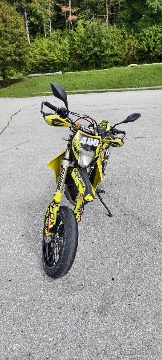 Suzuki DRZ400SM